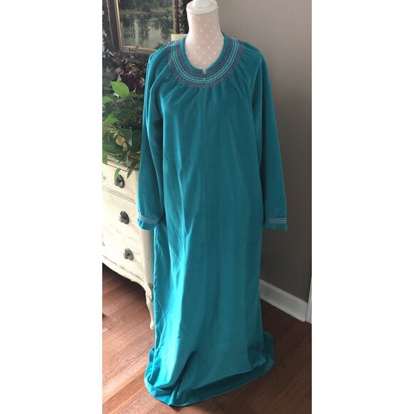 Vtg Vanity Fair Robe Housecoat Fleece Half Zip Long Pockets Turquoise Med - Picture 1 of 13